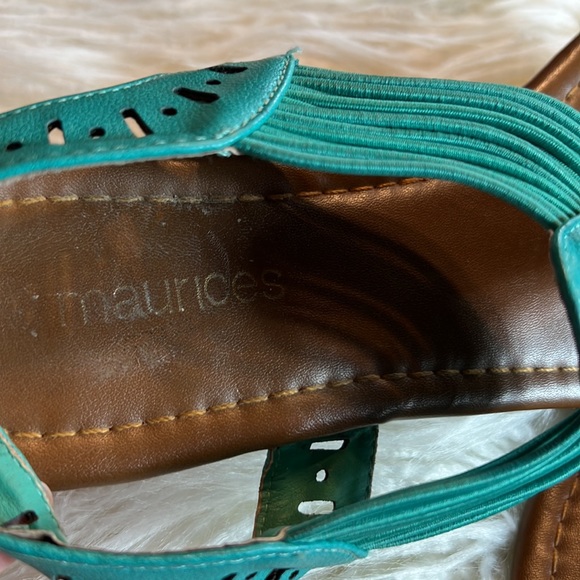 Maurice’s Woman’s Teal Sandals Size 8m - Picture 4 of 4